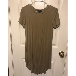 FOREVER 21 T-SHIRT DRESS